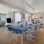 Spacious With Sea Glimpse Walking Distance To Lyngsbaek Ebeltoft