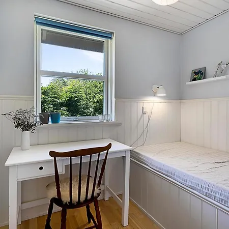Spacious With Sea Glimpse Walking Distance To Lyngsbaek * 에벨토프트